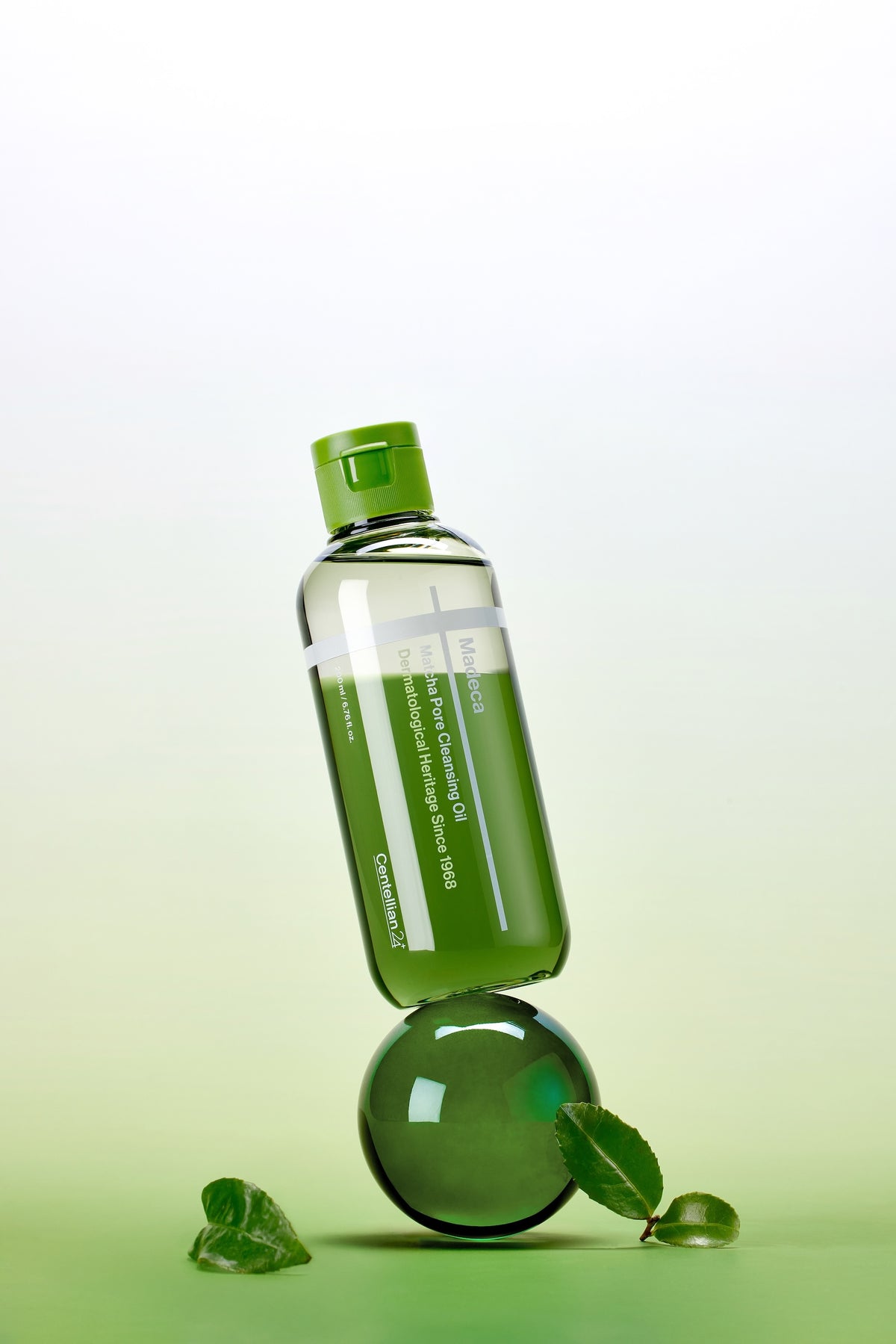Centellian24 Madeca Matcha Pore Cleansing Oil 200ml — product detail image 10