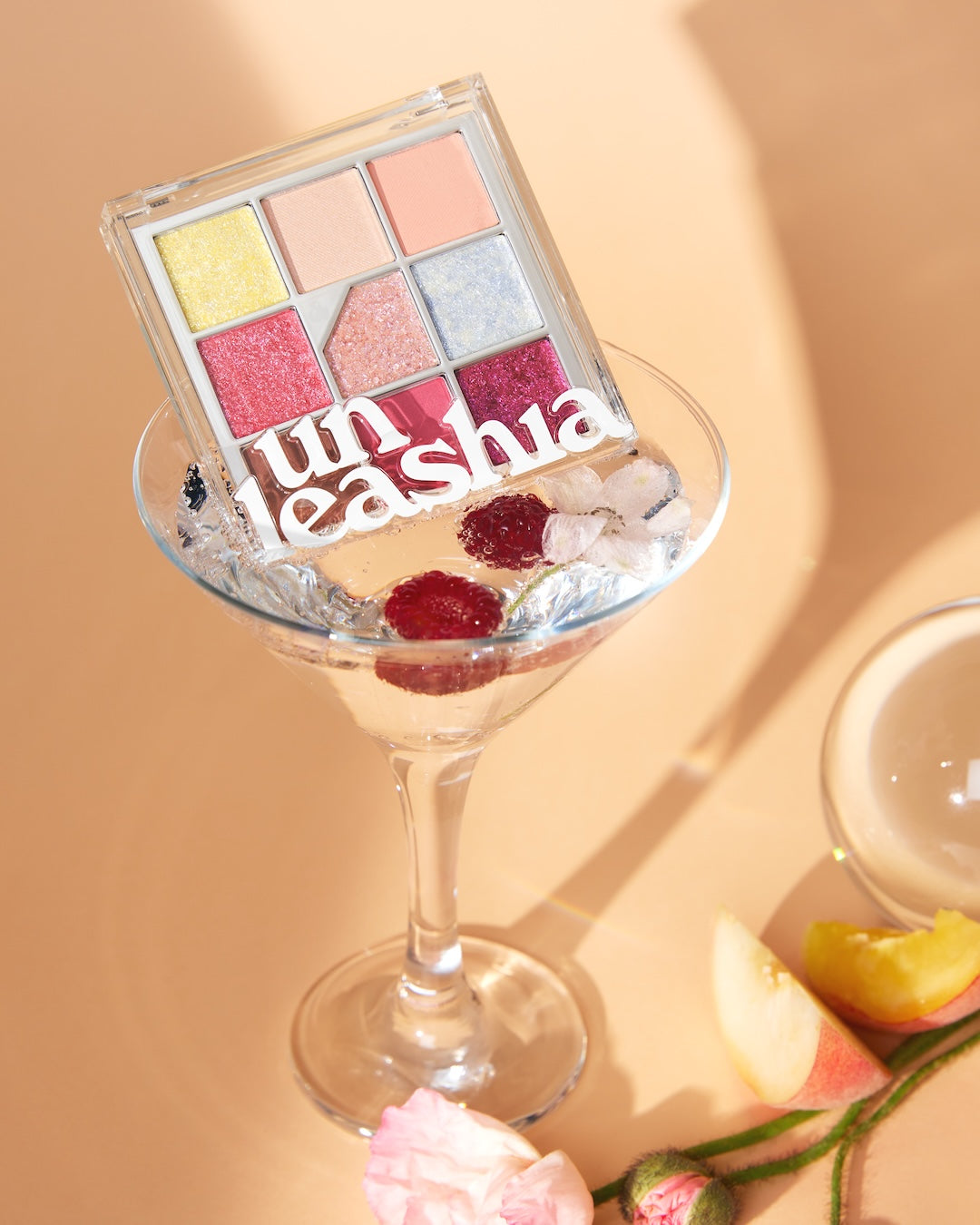 UNLEASHIA Glitterpedia Eye Palette No.1 All of Glitter 6.2g - official product image 36