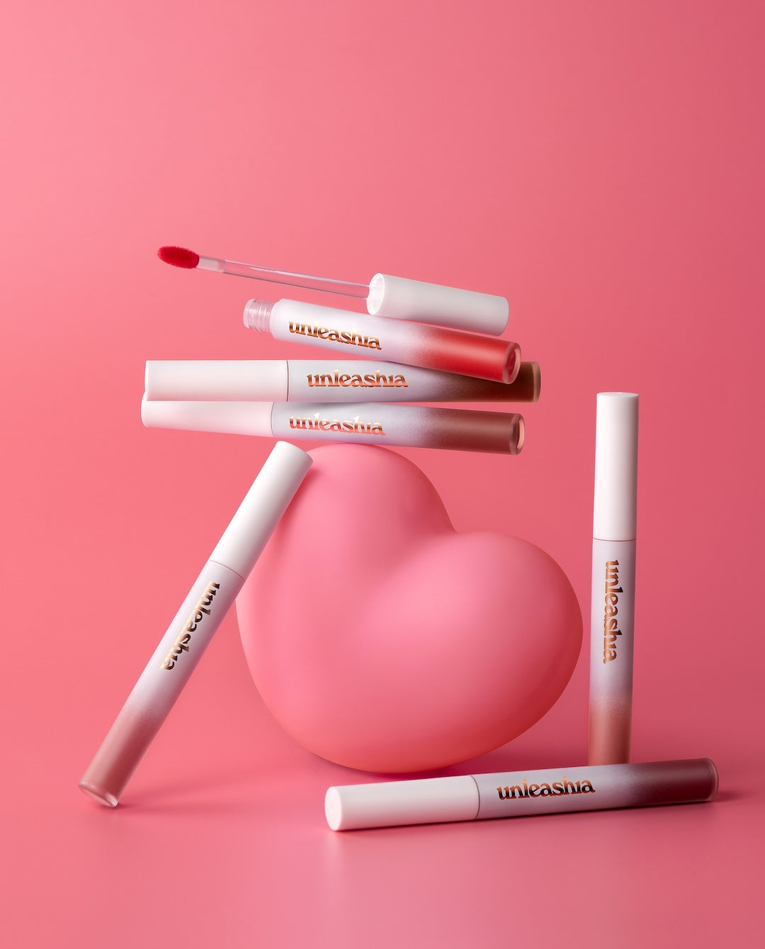 UNLEASHIA Luv Hug Velvet Tint No.1 Be With 3.4g - official product image 10