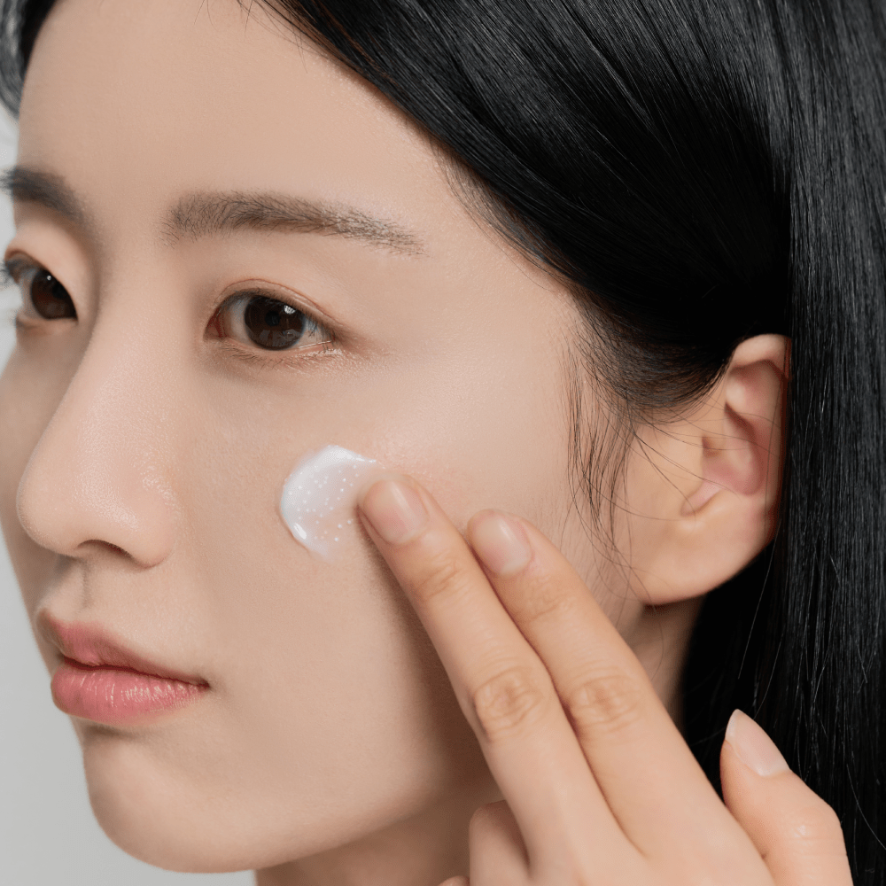 SKIN1004 Madagascar Centella Tone Brightening Capsule Cream 75ml — official product image 4