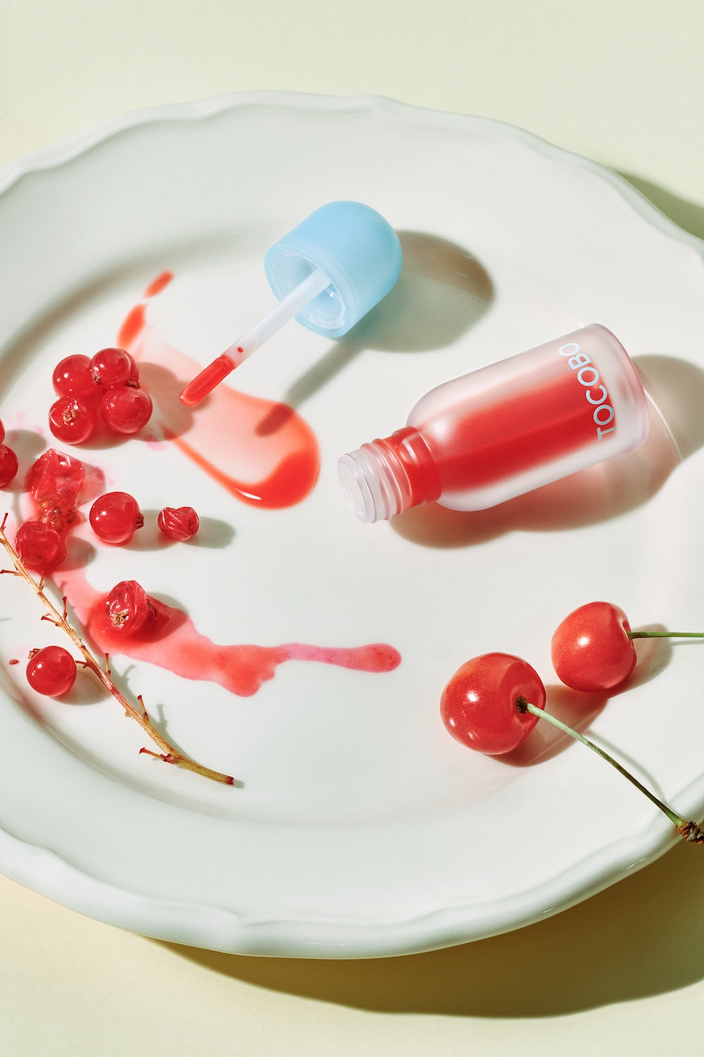 TOCOBO Juicy Berry Plumping Lip Oil 17 BERRY MILK 4g - product image 25