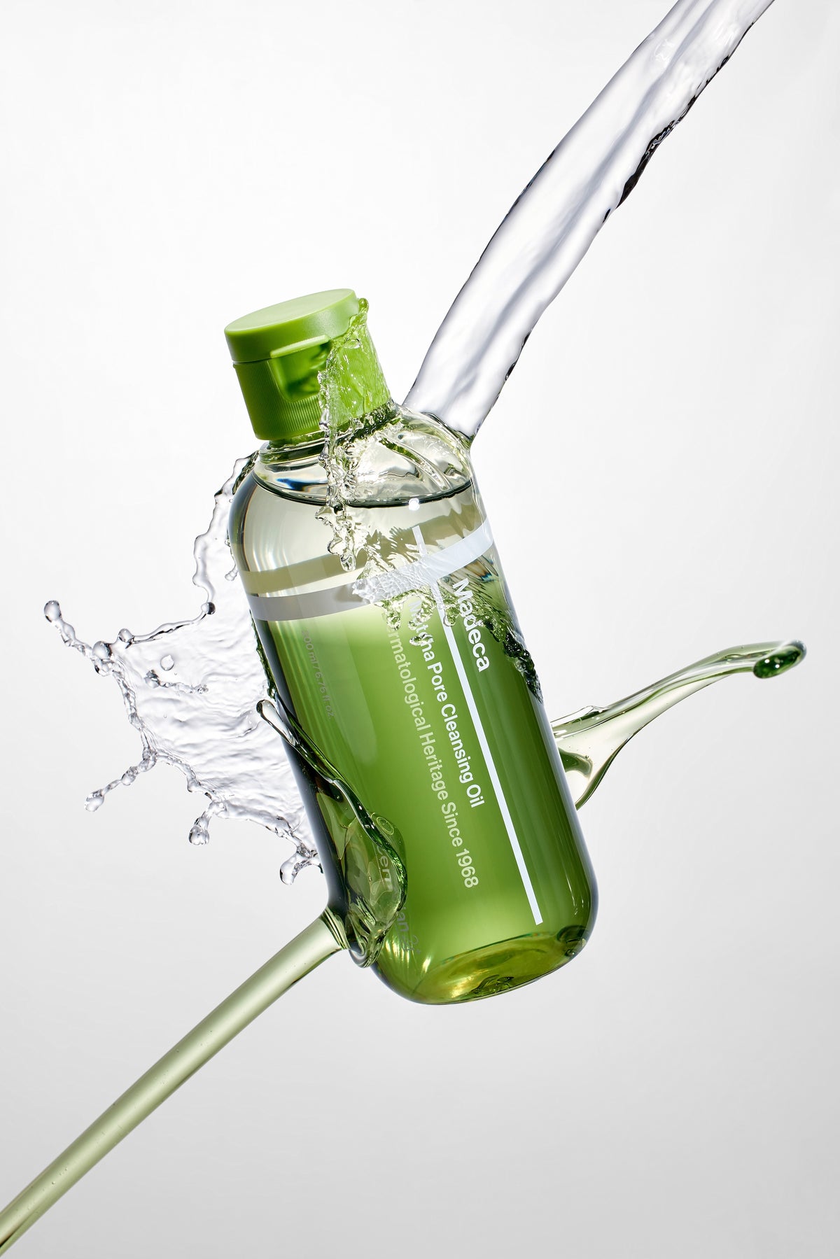 Centellian24 Madeca Matcha Pore Cleansing Oil 200ml — product detail image 7