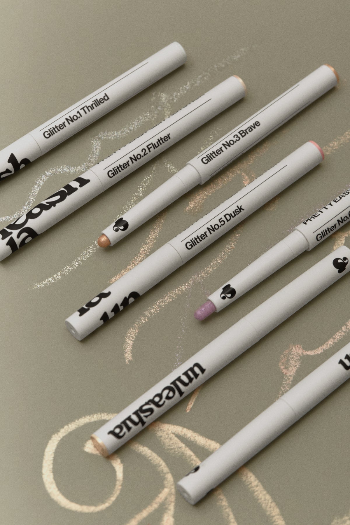 UNLEASHIA Pretty Easy Glitter Stick No.1 Thrilled 0.7g - official product image 10
