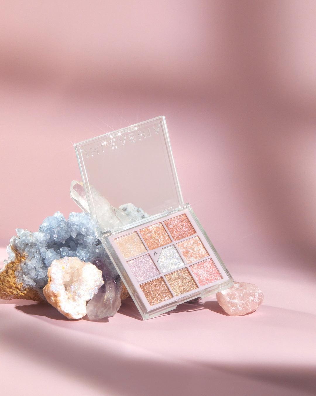 UNLEASHIA Glitterpedia Eye Palette No.1 All of Glitter 6.2g - official product image 4